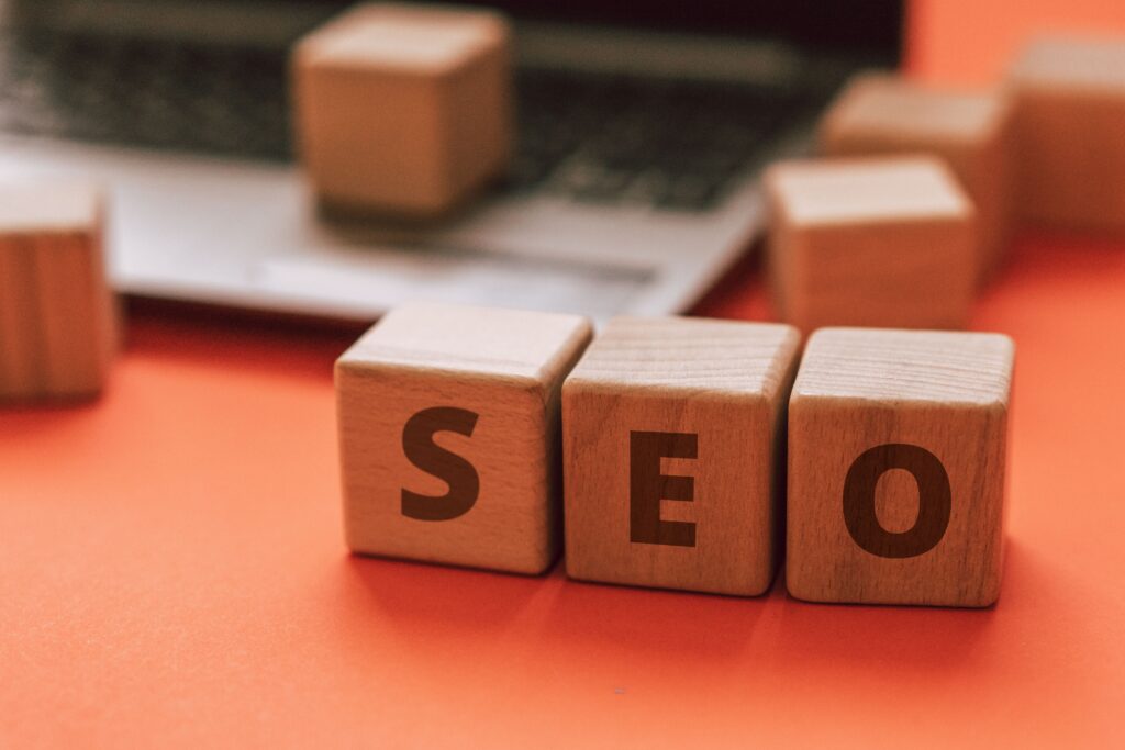 Dominando el SEO: Optimización de Sitio Web para Motores de Búsqueda